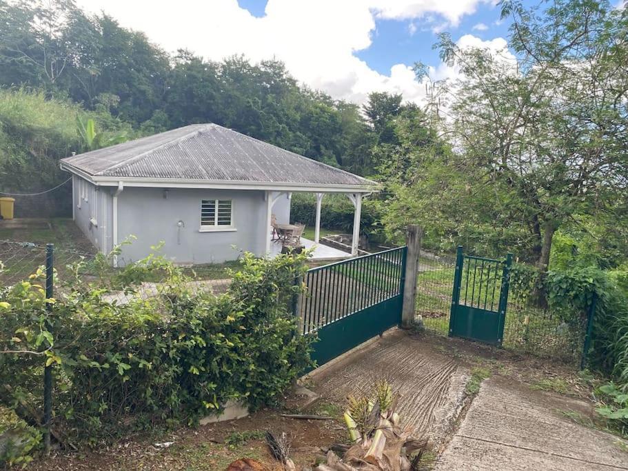 Les Terrasses De Maelle - Jolie Villa F4 Vue Mer Riviere-Salee Eksteriør bilde